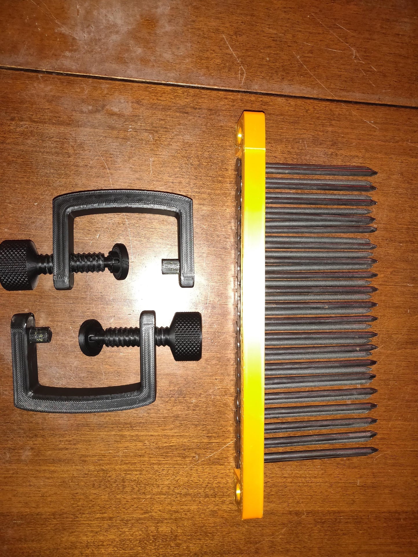 Table Clamps for Hackle