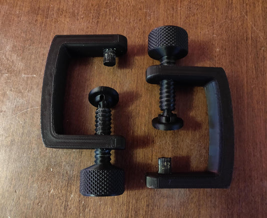 Table Clamps for Hackle