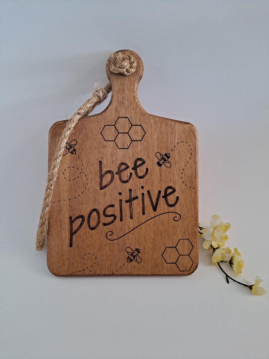Bee Positive Wooden Sign – Honeycomb & Bee Design – Inspirational Rustic Décor